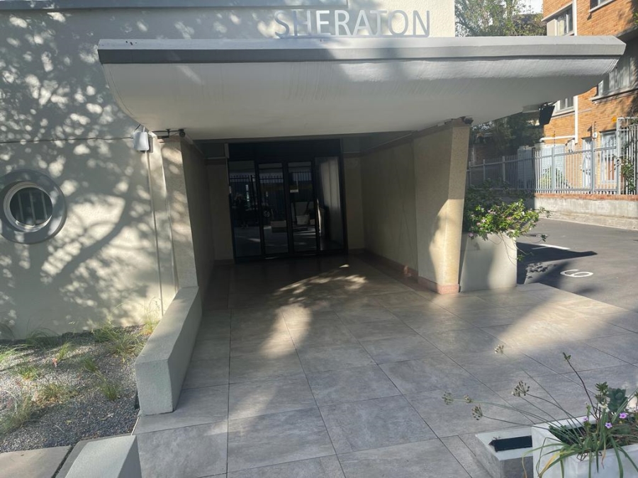 To Let 2 Bedroom Property for Rent in Sea Point Western Cape